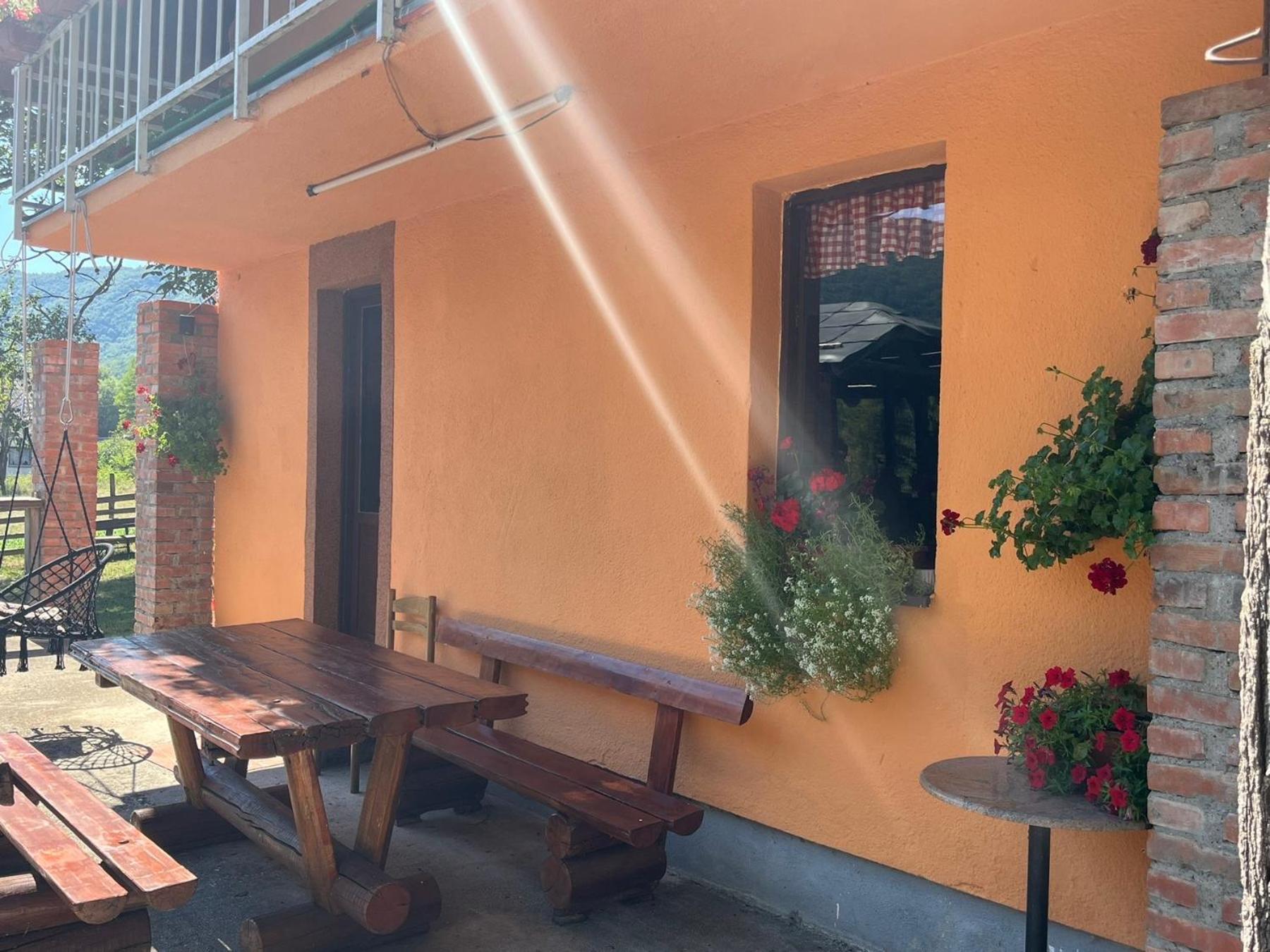 Bed&Breakfast Family Djukic Sipovo Exterior foto